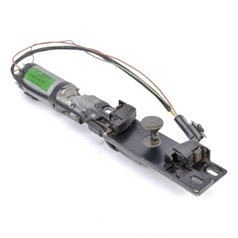 Actuator Electronic Bmw 7 (E38) 1994-2001 Inchidere / Deschidere Capota Portbagaj / Haion 0390201300