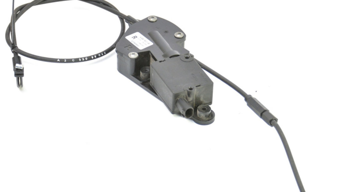 Actuator Electronic Dreapta,usa Mercedes-Benz VITO / VIANO (W639) 2003 - 2014 A6397330135, A 639 733 01 35, 639 733 01 35, 6397330135, A2C53098041