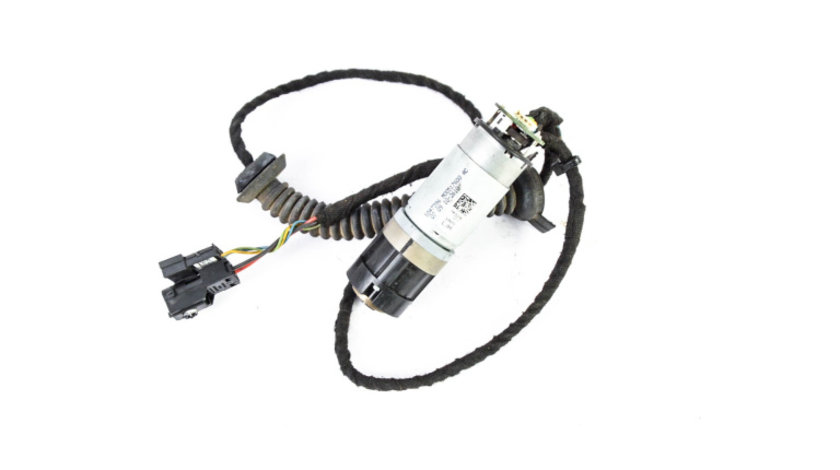 Actuator Electronic Inchidere / Deschidere Capota Portbagaj / Haion BMW X6 (E71, E72) 2008 - 2014 Motorina 1047396, M00517600