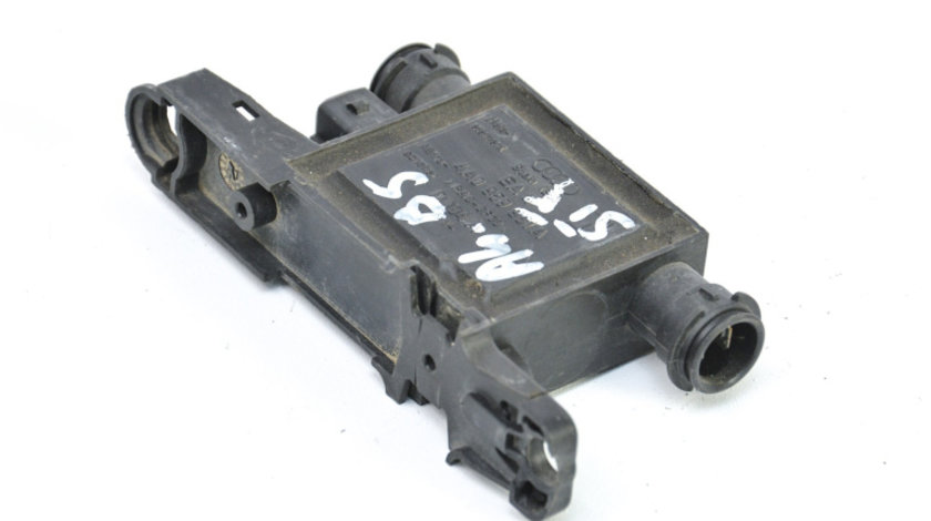 Actuator Electronic Stanga,usa Audi A4 B5 (8D) 1994 - 2001 4A0959981A, 4A0 959 981 A , 4A0 959 981 , 4A0959981
