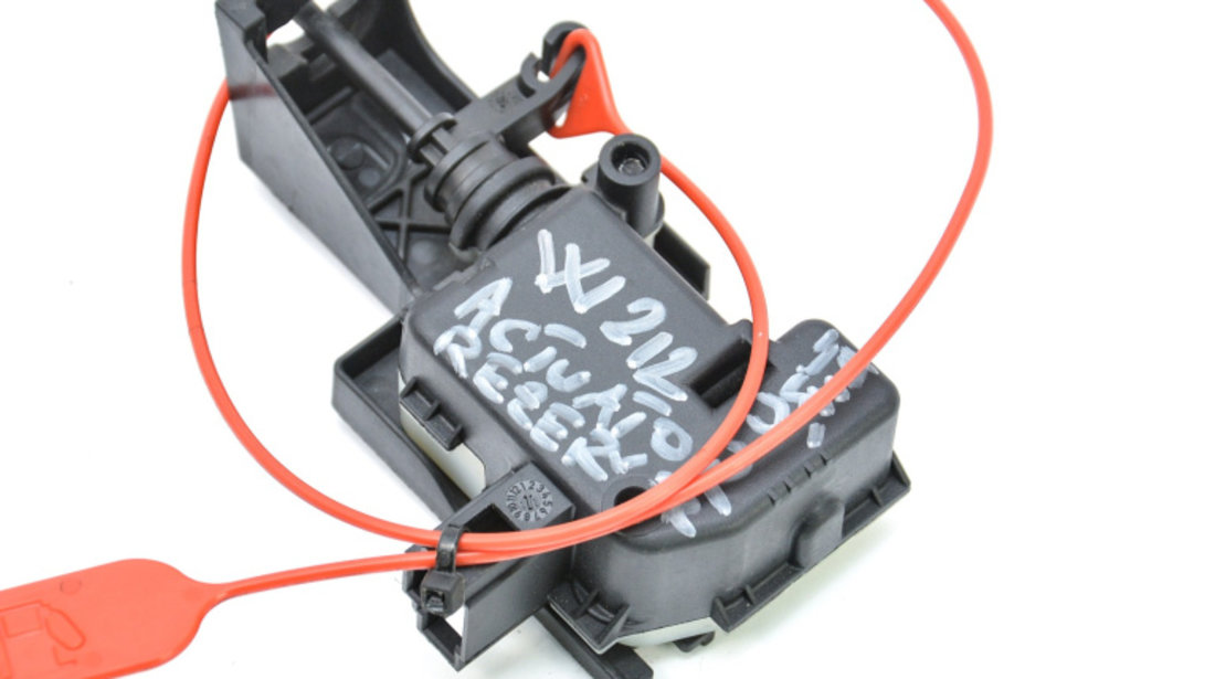 Actuator Electronic Usita Rezervor Mercedes-Benz E-CLASS (W212) 2009 - Prezent A2048205397, A2048200072