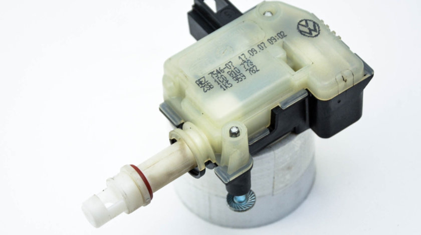 Actuator Electronic Usita Rezervor VW PHAETON (3D) 2002 - Prezent Motorina 1C0810773, 1K5959782, 3B0959782