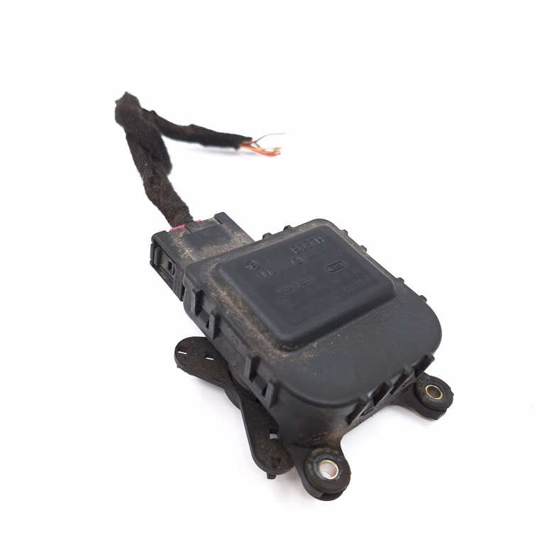 Actuator Electronic Vw Passat B5, B5.5 1996-2005 1.9 Tdi Avb Motorina Aeroterma 0132801149, 8D1820511B, 700035693F00, 0901041 Bosch