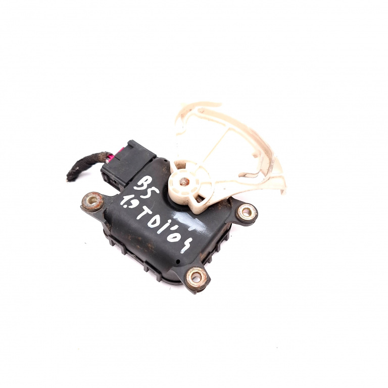 Actuator Electronic VW PASSAT B5, B5.5 1996 - 2005 8D1820511E, 8D1 820 511 E, 8D1820511, 0132801148, 0 132 801 148, 700025693F, 70 002 569 3F, 1301043, 130104 3