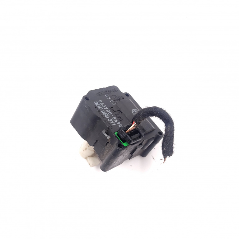 Actuator Electronic Vw Phaeton (3D) 2002-2016 Aeroterma 0637008690, 3D0959311, 063700-8690, 3D0-959-311 Denso