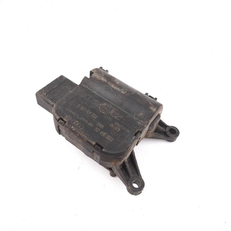 Actuator Electronic Vw Touareg (7L) 2002-2010 Aeroterma 0132801320, 52496223 Delphi, Bosch