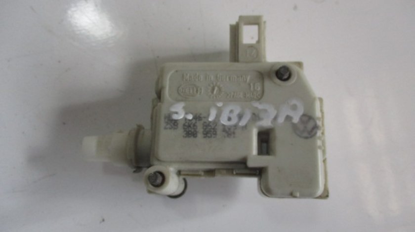 ACTUATOR / MOTORAS USITA REZERVOR COD 3B0959781 SEAT IBIZA 2 6K2 FAB. 1999 - 2002 ⭐⭐⭐⭐⭐