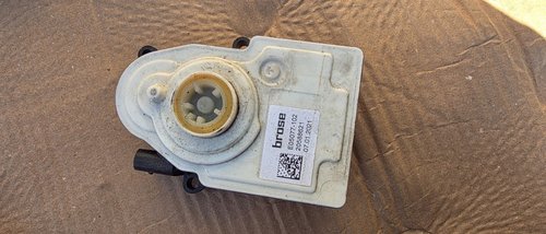 Actuator / Servomotor / Motoras grila activa BMW X2 F39 / BMW X1 F48 2018 2019 2020 2021