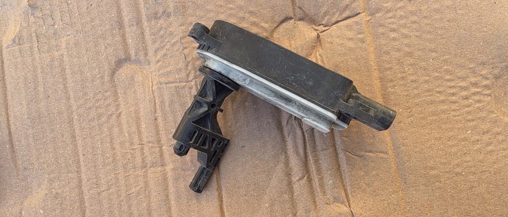 Actuator / Servomotor / Motoras grila activa Volvo Xc40 2018 2019 2020 2021
