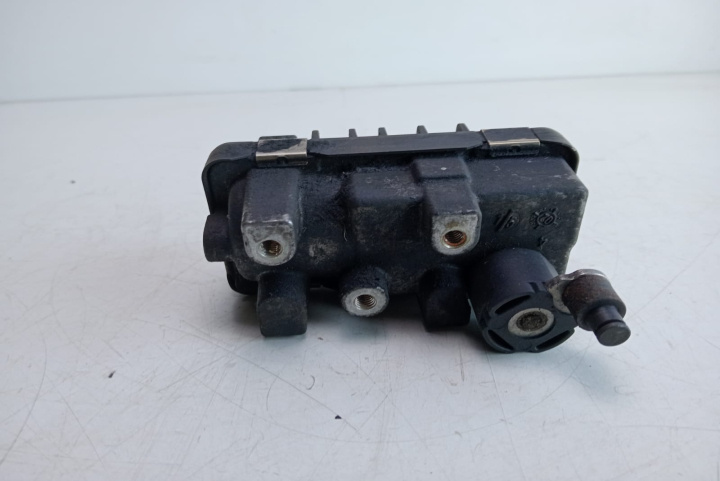 Actuator turbo 6NW008412 Mercedes-Benz E-Class W211 [facelift] [2006 - 2009]