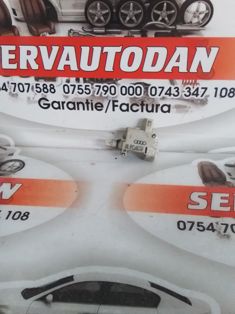 Actuator usa rezervor Audi A3 (2003-2008) [8P1] 2.0 Motorina 2007, 3B0959781
