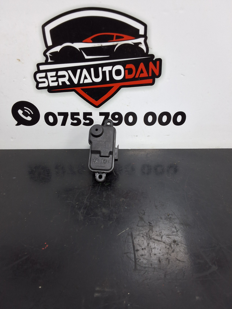 Actuator usa rezervor Audi A6 Allroad (2012->) [4GH] 3.0 Motorina 2013, 4L0862153D