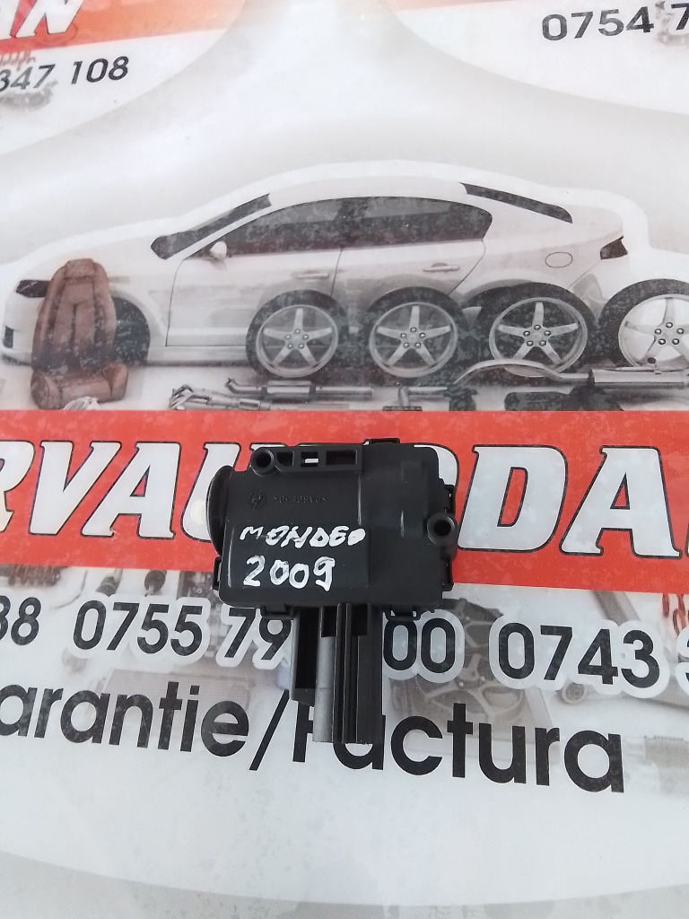 Actuator usa rezervor Ford Mondeo (2007-2014) [MK4] 2.0 Motorina 2009