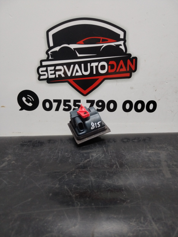 Actuator usa rezervor Mercedes-Benz S-Class (2014->) [W222] 3.0 Motorina 2016, A0008207703