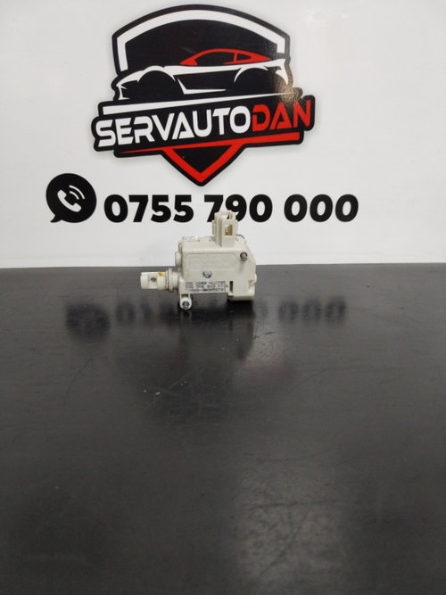 Actuator usa rezervor Volkswagen Golf 6 (2008-2013) 2.0 Motorina 2010, 3B0959781 / 5K6810773A