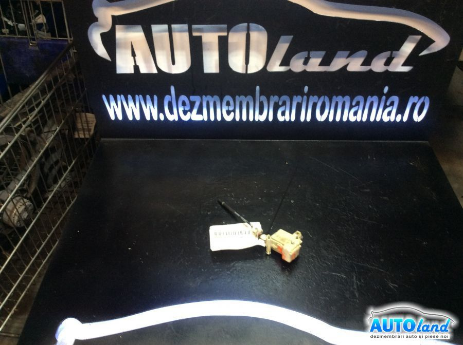 Actuator Usita Rezervor Volkswagen PASSAT 3C2 2005