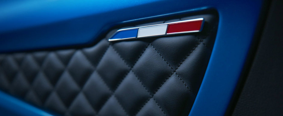 Acum stim totul despre ea. Ce-i poate pielea frantuzoaicei care vrea sa concureze masinile Porsche Acum stim totul despre ea. Ce-i poate pielea frantuzoaicei care vrea sa concureze masinile Porsche