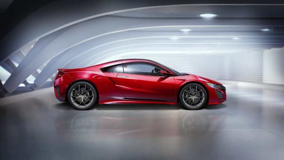 Acura NSX in varianta de productie isi face aparitia la Detroit Acura NSX in varianta de productie isi face aparitia la Detroit