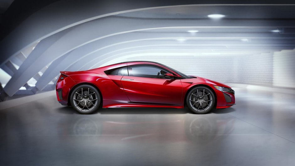 Acura NSX in varianta de productie isi face aparitia la Detroit