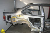 Adam Kerenyi si BMW E36 M5
