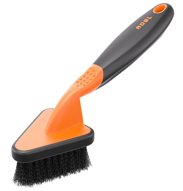 Adbl Tire Brush Perie Curatat Anvelope ADB000491