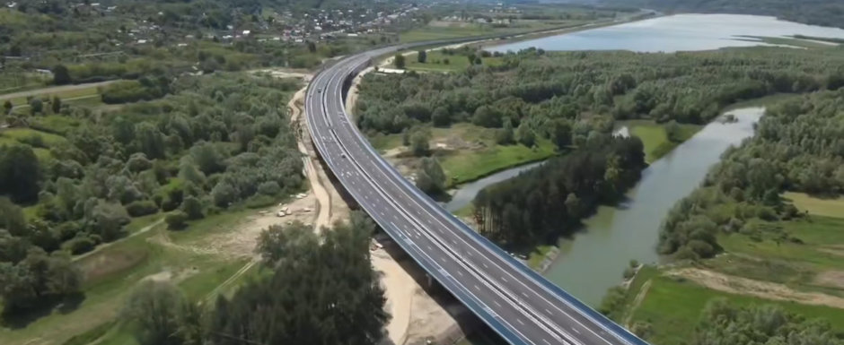 Adio, aglomeratie in trafic! De luna viitoare se va putea circula pe autostrada de la Bucuresti la Curtea de Arges! Adio, aglomeratie in trafic! De luna viitoare se va putea circula pe autostrada de la Bucuresti la Curtea de Arges!