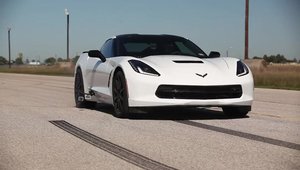 Adio anvelope! Noul Chevy Corvette ne incanta privirile cu un burnout maiestuos