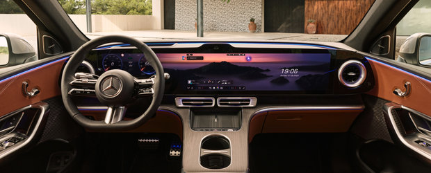 Adio, butoane! Noua masina de la Mercedes are un ecran de 39 de inch prin care controlezi absolut toate functiile