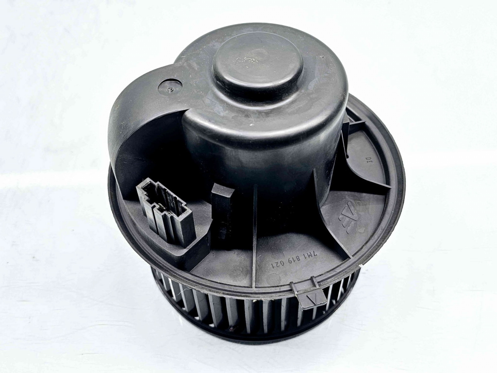 Aeroterma bord Seat Alhambra (7V8,7V9) [Fabr 1997-2010] 7M1819021