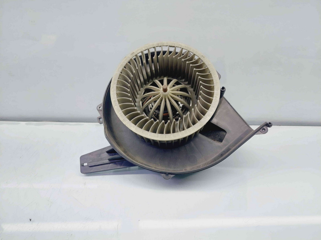 Aeroterma bord Volkswagen Fox (5Z1, 5Z3) [Fabr 2003-2011] 6Q1819015G