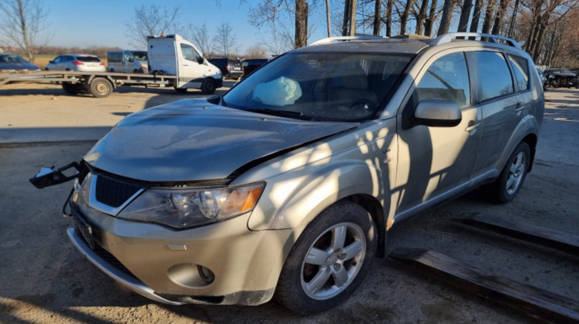 Aeroterma Mitsubishi Outlander 2010 SUV 3.0