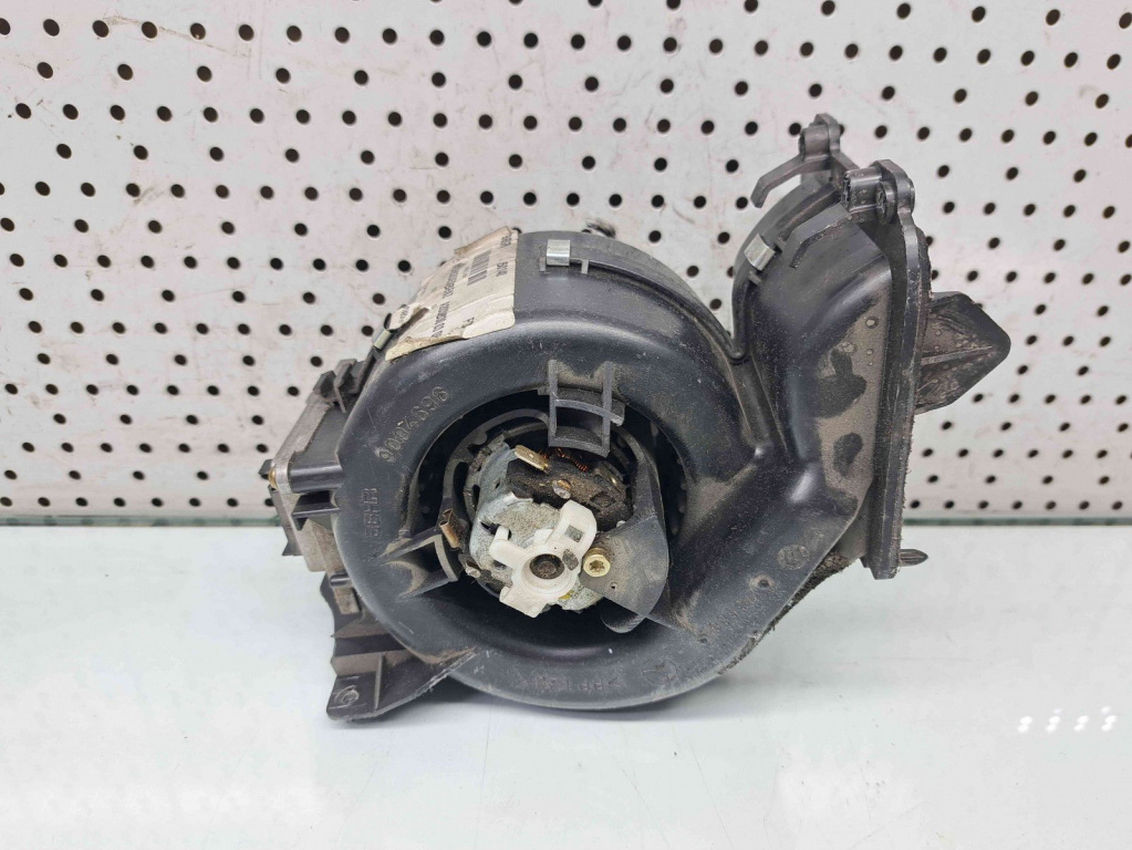 Aeroterma spate Mercedes Clasa CLK (C209) [Fabr 2002-2009] A2038300308