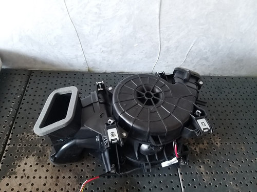 Aeroterma ventilator clima spate peugeot 5008 2 9815114280 m100610000