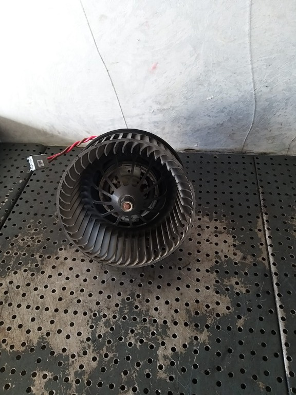 Aeroterma ventilator habitaclu 1.0 b ecoboost ford focus 3 facelift av6n18456aa