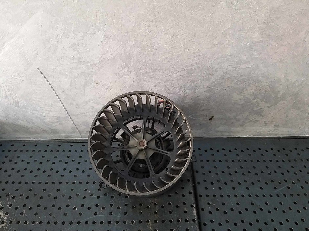 Aeroterma ventilator habitaclu 1.4 tdci ford fiesta 5 1736005401