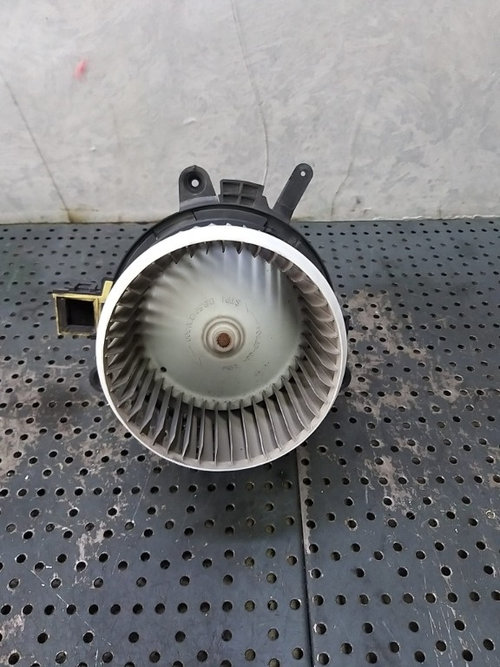 Aeroterma ventilator habitaclu 1.6 b citroen c5 aircross 5p1300000 5p1330100