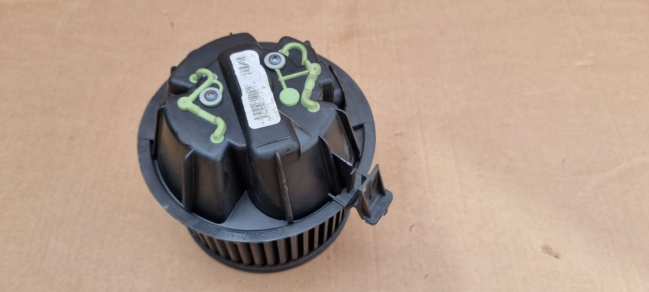Aeroterma / Ventilator habitaclu Dacia Logan 1.5 DCI euro 4 2007 2008 2009