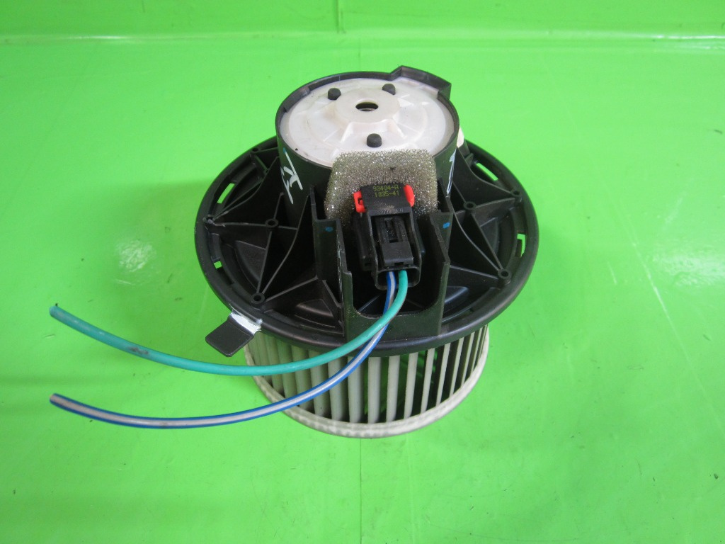 AEROTERMA / VENTILATOR HABITACLU JEEP CHEROKEE KJ LIBERTY 4x4 FAB. 2001 - 2008 ⭐⭐⭐⭐⭐
