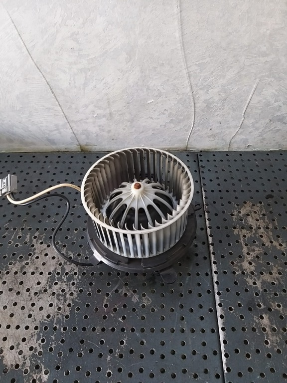 Aeroterma ventilator habitaclu opel astra j u7253002 u0392001 25020139