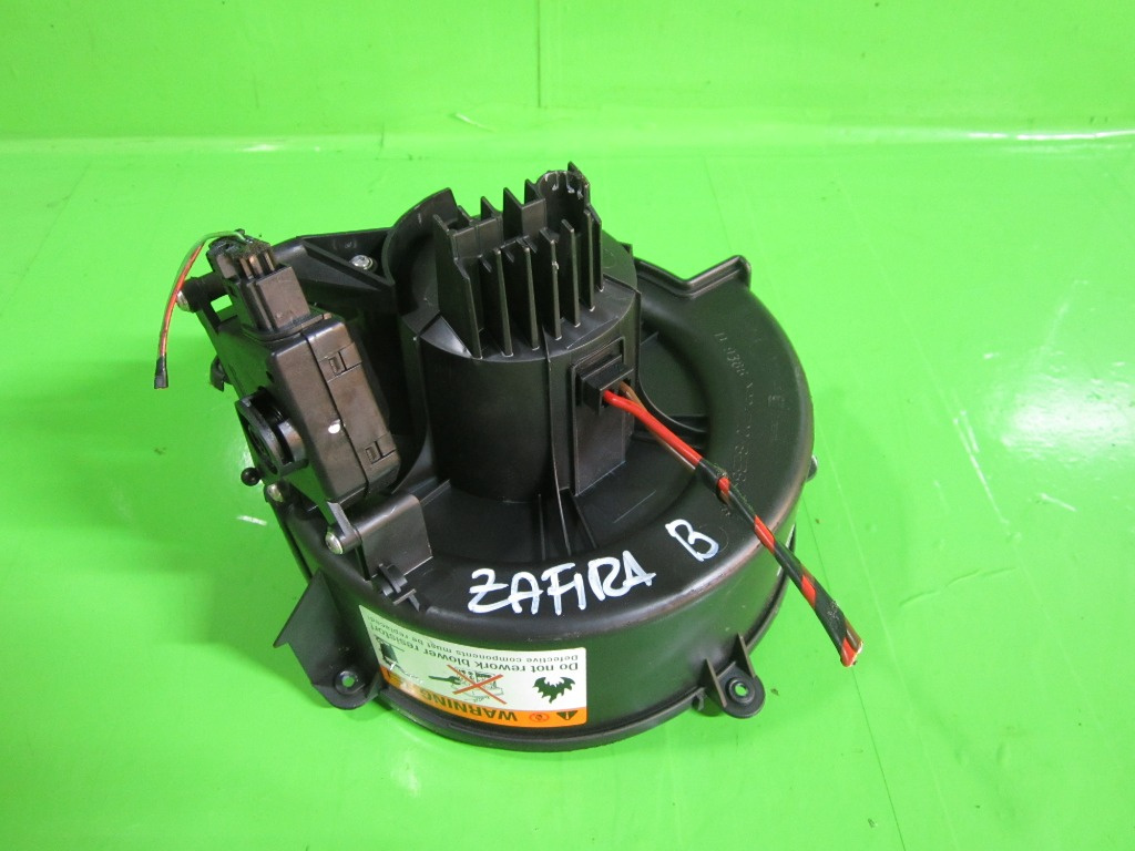 AEROTERMA / VENTILATOR HABITACLU OPEL ZAFIRA B FAB. 2005 - 2014 ⭐⭐⭐⭐⭐
