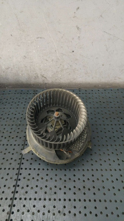 Aeroterma vw passat b6 3c 3c18200156 3c0907521
