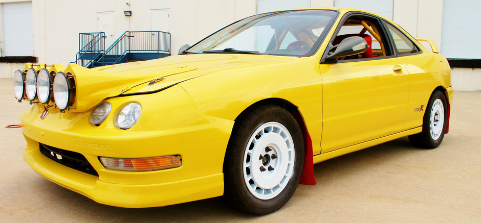Afacerea anului: o Acura Integra de raliu este de vanzare la pret de Logan Afacerea anului: o Acura Integra de raliu este de vanzare la pret de Logan