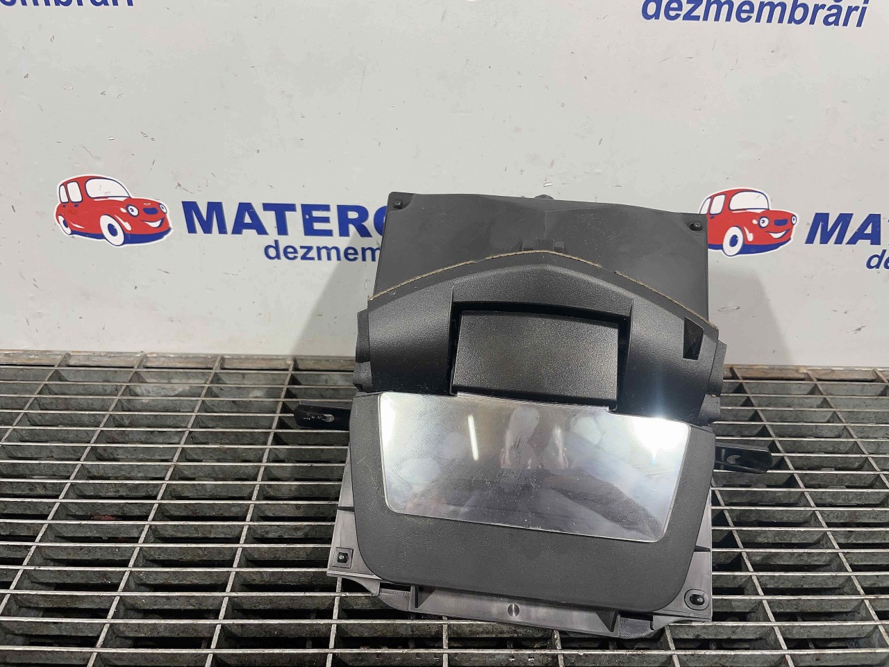 AFISAJ BORD MAZDA 3 - - (2013 2018)