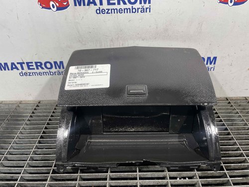 AFISAJ BORD MERCEDES C-CLASS C-CLASS - - (2007 2014)