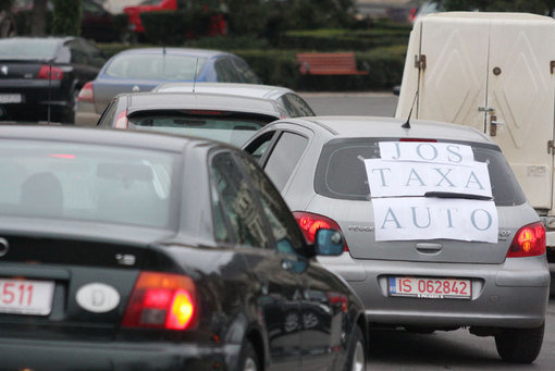 Ai platit taxa auto? Ia-ti banii inapoi! Taxa de prima inmatriculare, declarata ilegala!