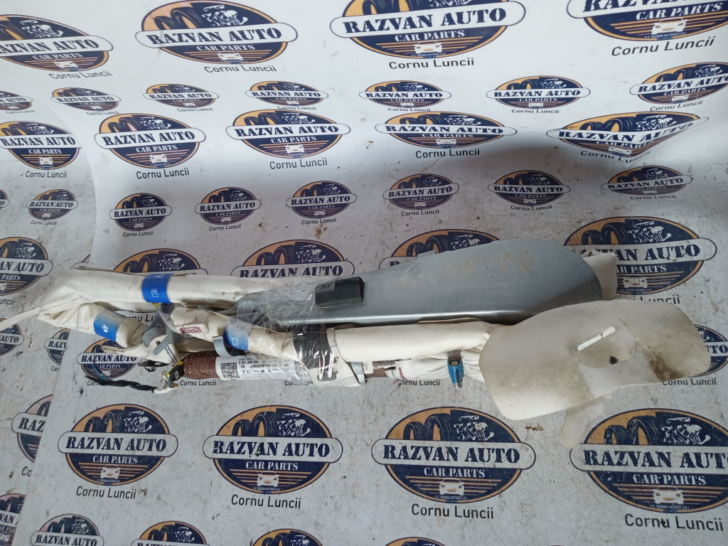 Airbag cortina dreapta Volkswagen Tiguan 2008, 5N0880742E