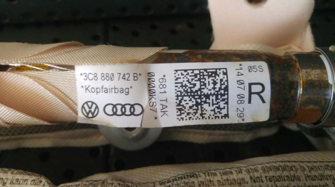 Airbag cortina dreapta vw passat cc 3c8880742b