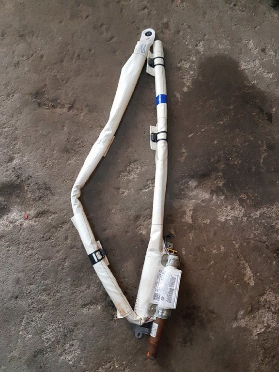 Airbag cortina stanga 5k6880741b vw golf 6