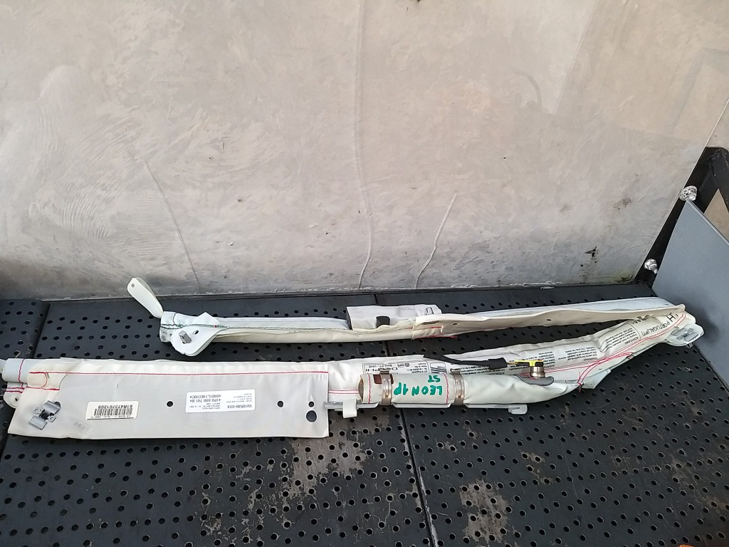 Airbag cortina stanga seat leon 1p 1p08807421b