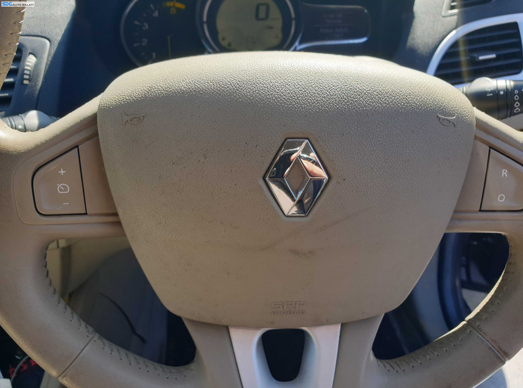 Airbag de Pe Volan 3 Spite Crem Renault Megane 3 2008 - 2016 [K4170]
